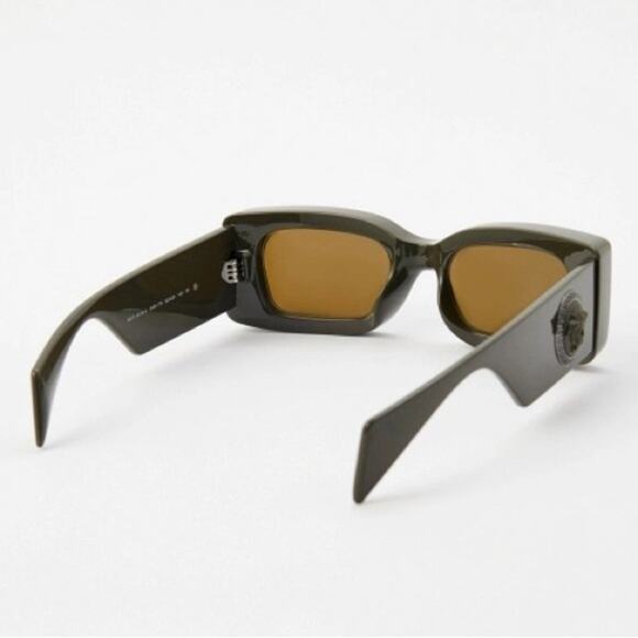 New! Versace VE4474U 549173 Stylish Olive Sunglasses, Unisex, Authentic main image 7